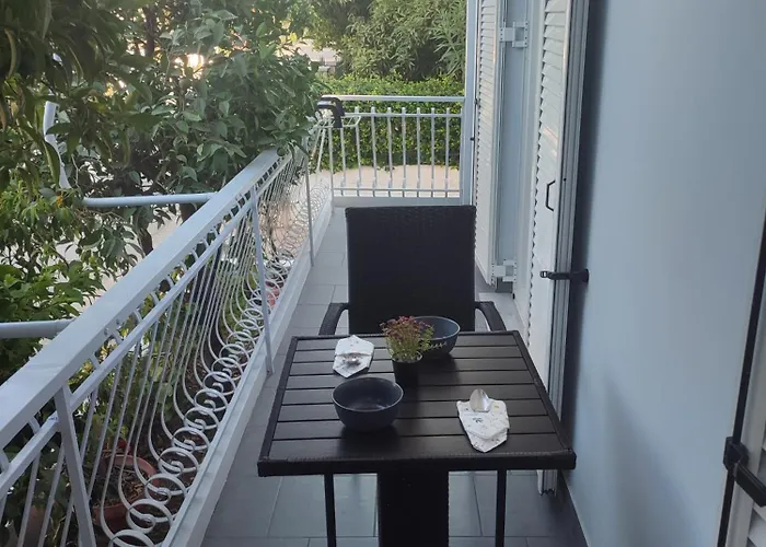 Sotiris Mandarin House Apartment